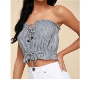 PEPPERMINT NAVY BLUE STRIPED TUBE TOP
FREE PEOPLE